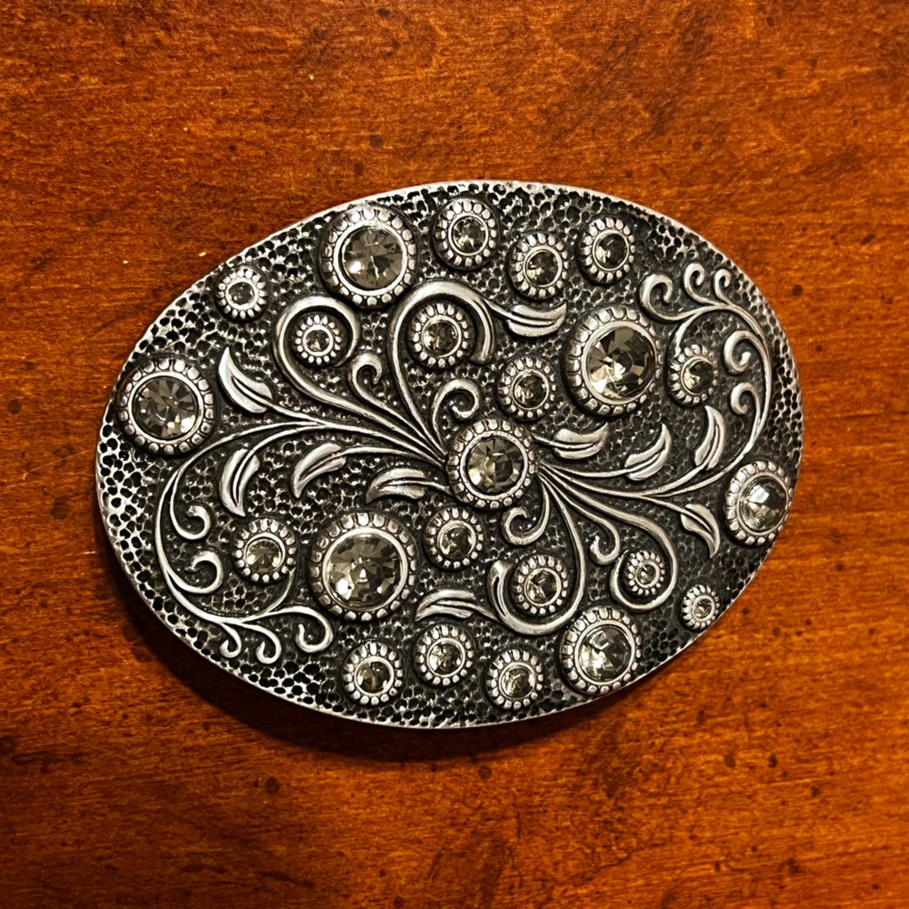 Silver and Black Decorative Oval Accent Belt Buckle
